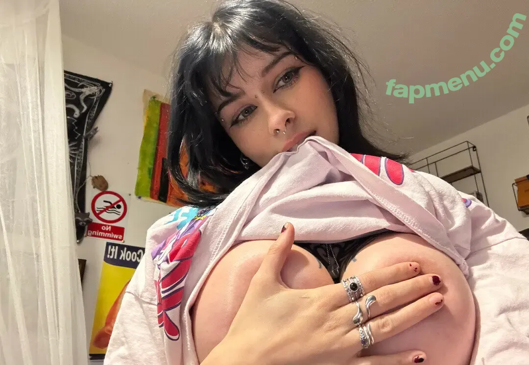 maevetale nude photo #0036 (Mivvylynn / mysterymaeve)