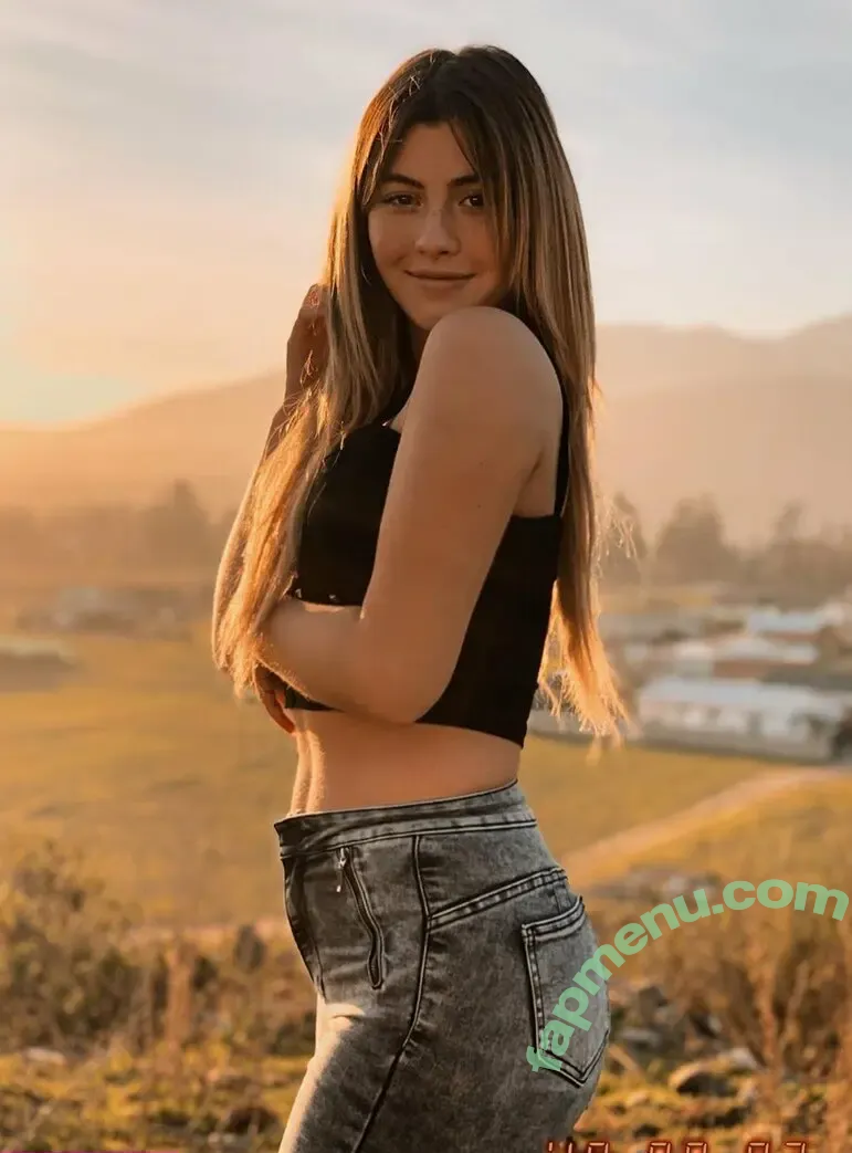 Mafe Bertero nude photo #0001 (Mafe Bertero)