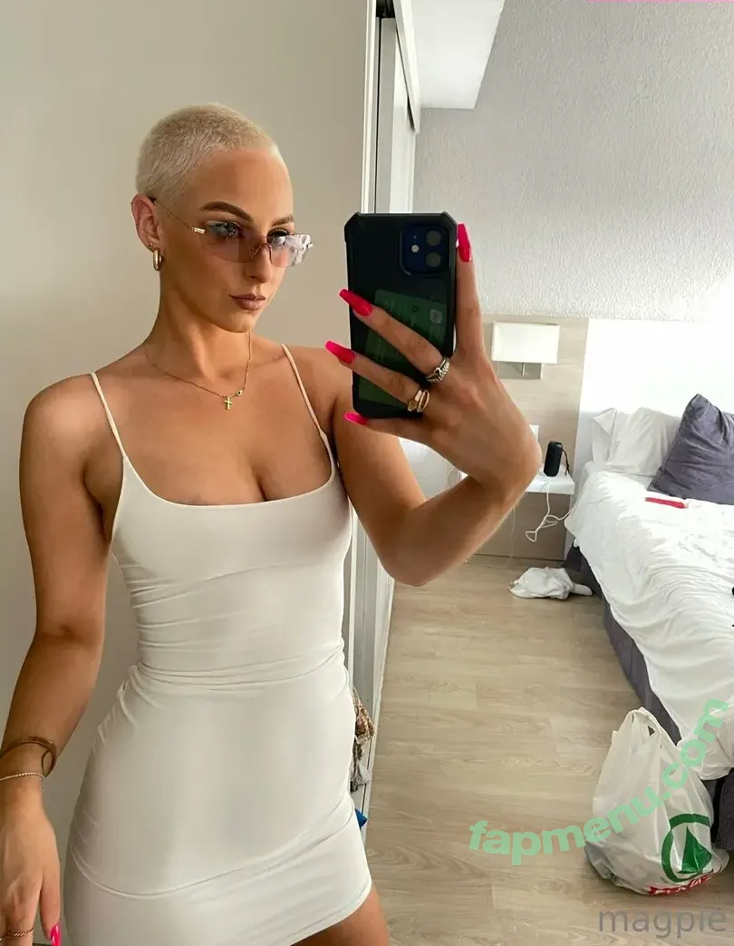 maggiejensen nude photo #0027 (maggiejanejensen)