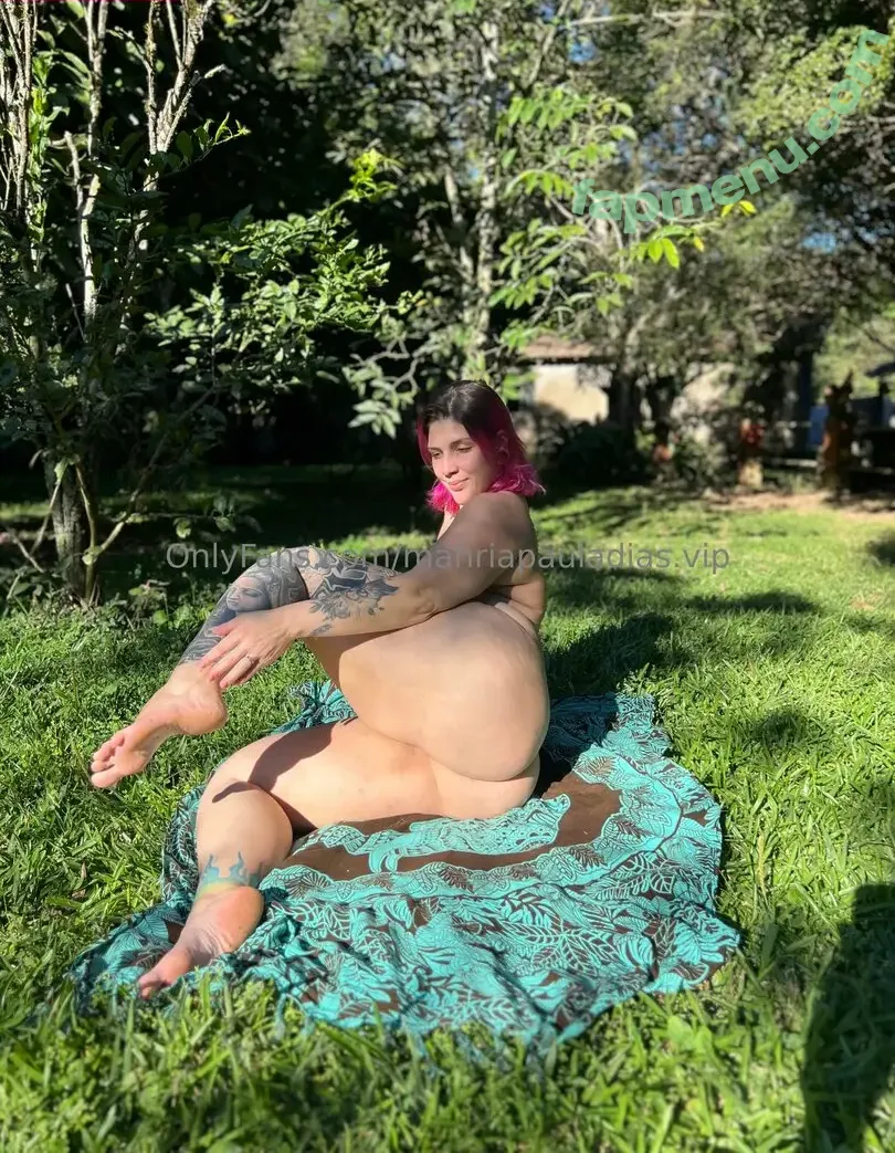 mahriapauladias.vip nude photo #0019 (mahriapauladias)