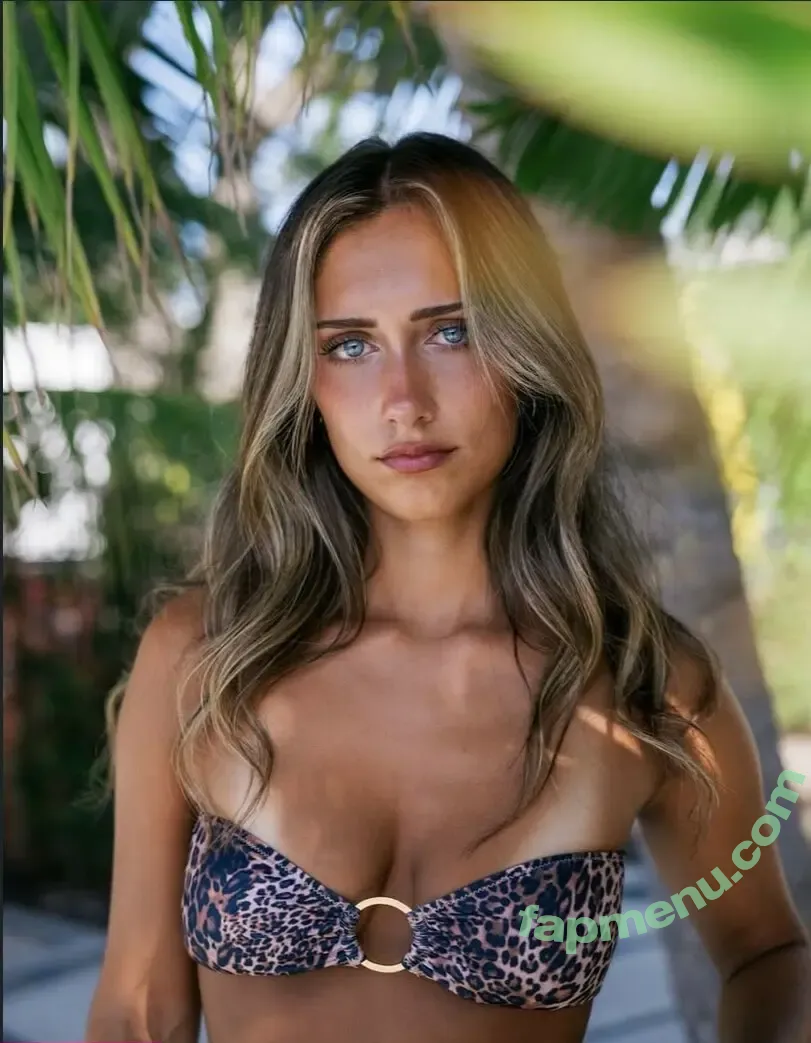 maiawallll nude photo #0005 (maia wall / maiawall03 / mayracalle)