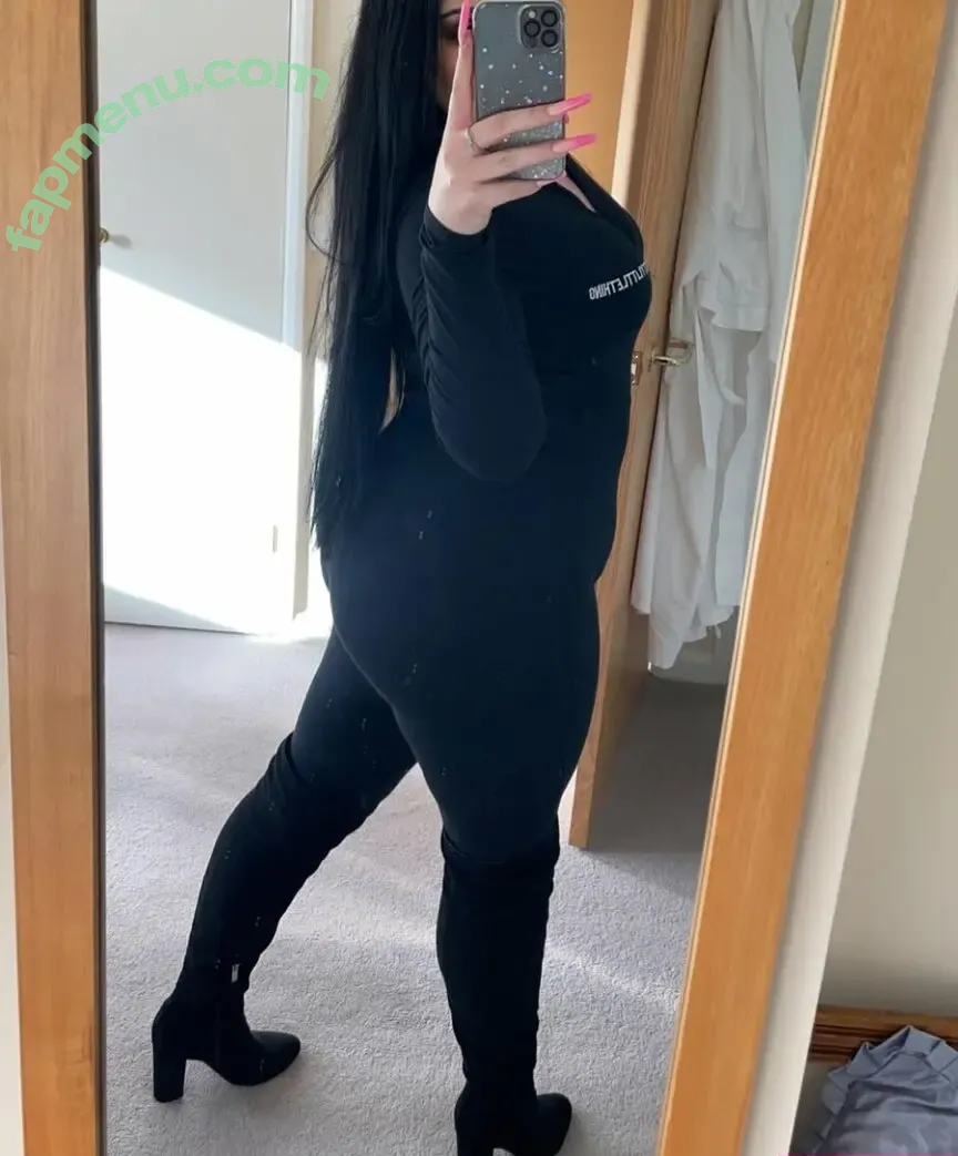 Maisiedayxo nude photo #0009 (britishmaisiedayxo)