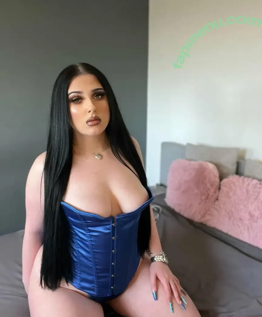 Maisiedayxo nude photo #0012 (britishmaisiedayxo)
