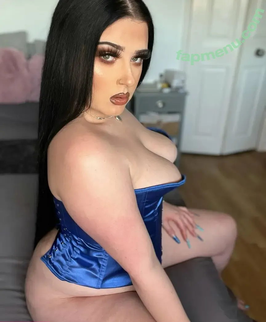 Maisiedayxo nude photo #0039 (britishmaisiedayxo)