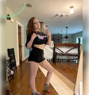 MaisieLynnie / maisieskye nude photo #0034