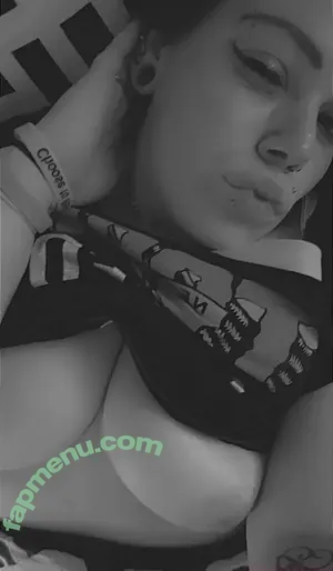 makayykayy / makayykayyy nude photo #0001