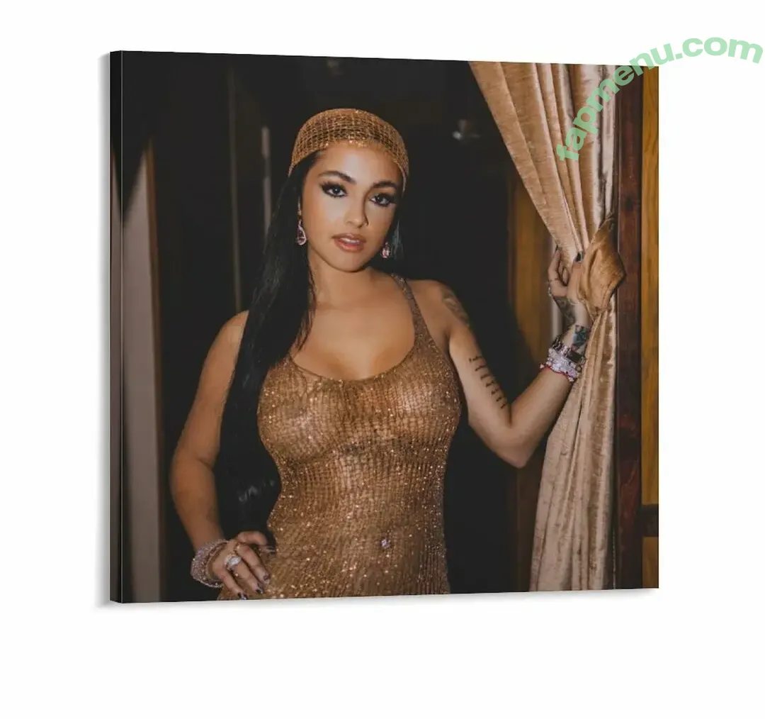 Malú Trevejo nude photo #0001 (Malú Trevejo)