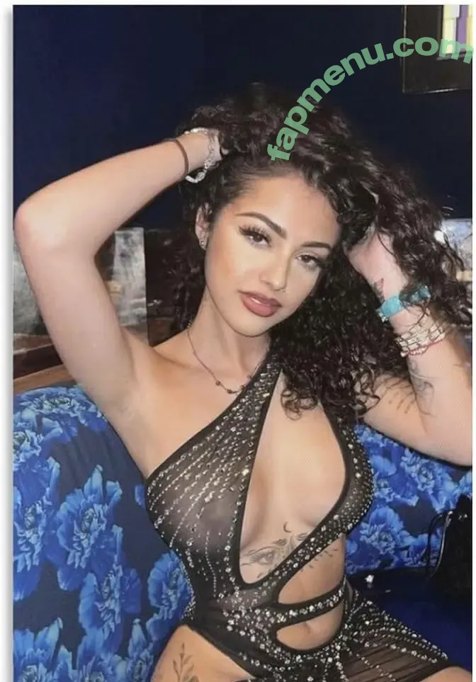 Malú Trevejo nude photo #0002 (Malú Trevejo)