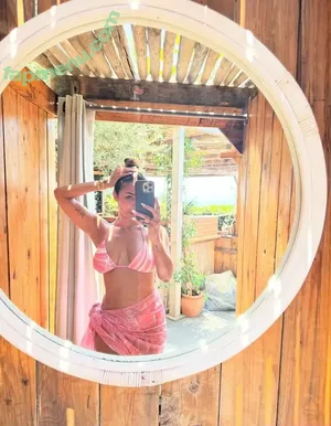 Malaika Arora / malaikaaroraofficial nude photo #0094
