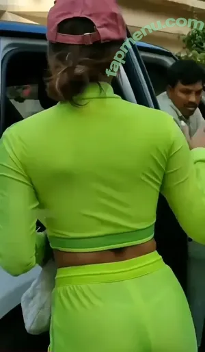 Malaika Arora / malaikaaroraofficial nude photo #0125