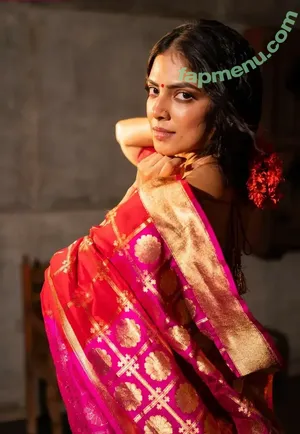 Malavika Mohanan / malavikamohanan_ nude photo #0090