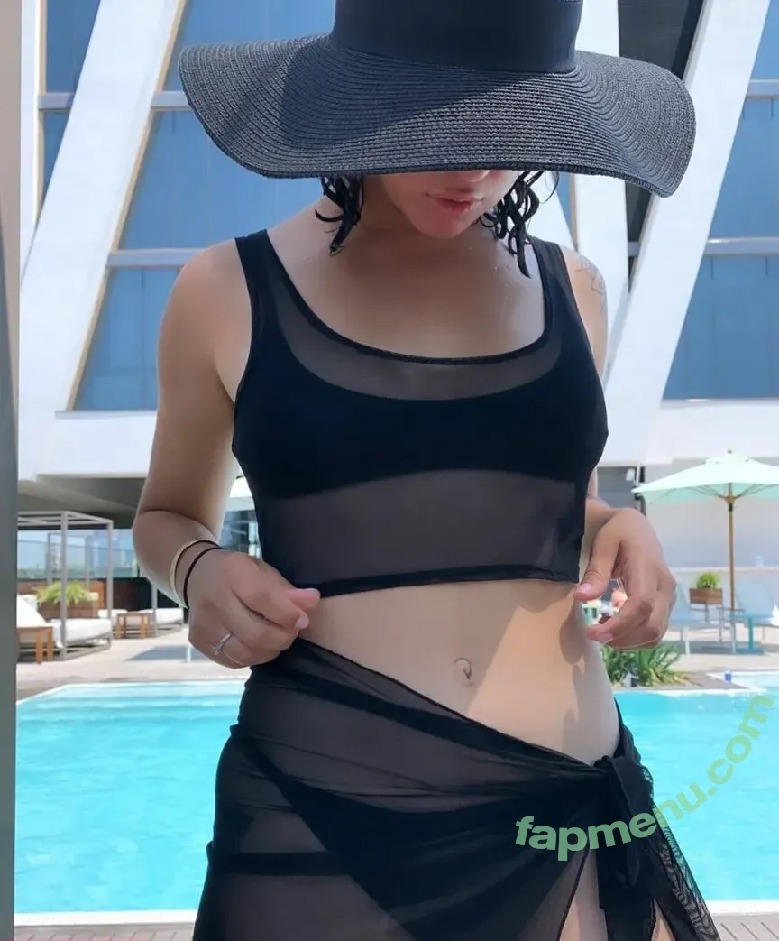 Maleni Cruz nude photo #0195 (malenicruz)
