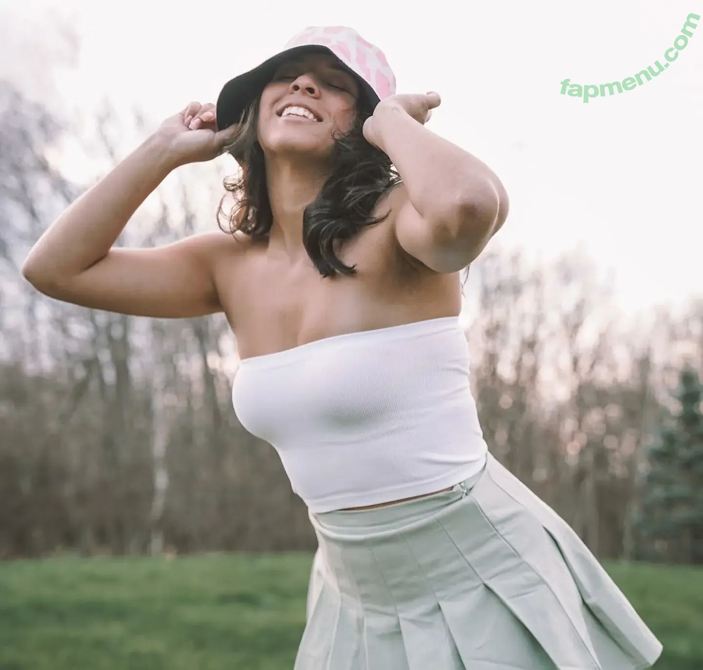 Maleni Cruz nude photo #0302 (malenicruz)