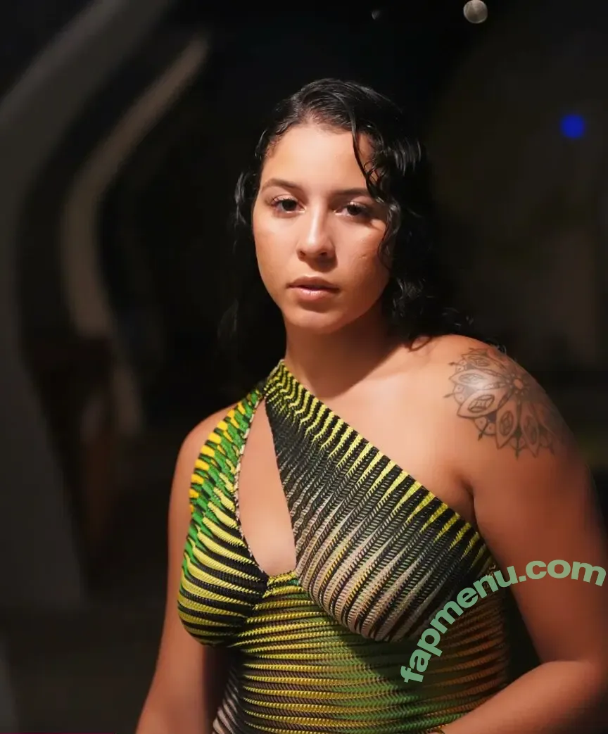 Maleni Cruz nude photo #0311 (malenicruz)