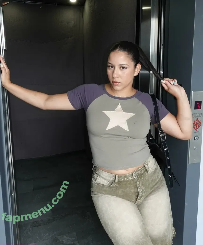 Maleni Cruz nude photo #0351 (malenicruz)