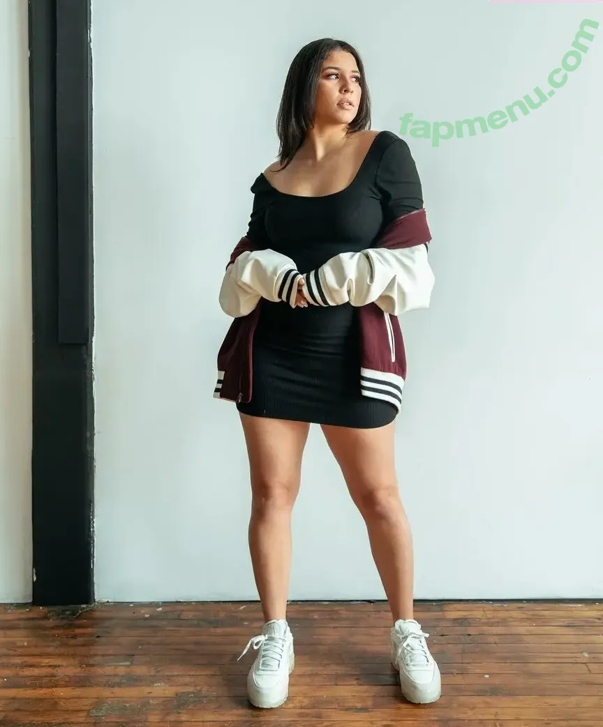 Maleni Cruz nude photo #0369 (malenicruz)