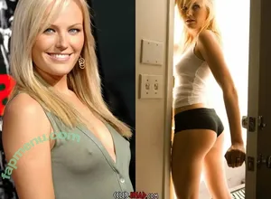 Malin Akerman / malinakerman nude photo #0123