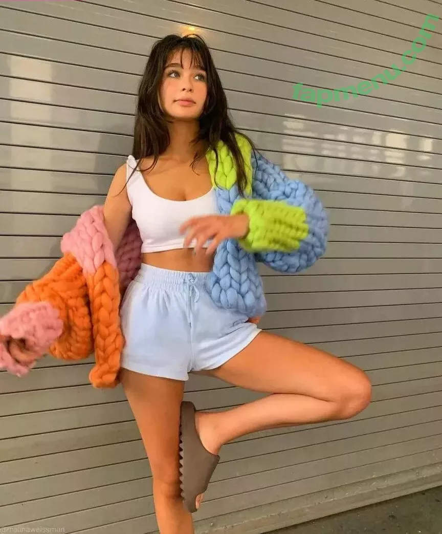 Malina Weissman nude photo #0011 (malinaweissman)