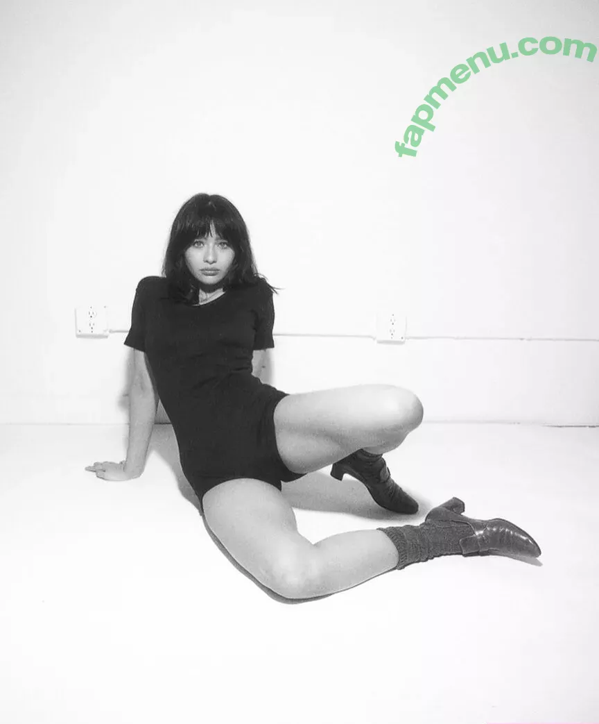 Malina Weissman nude photo #0101 (malinaweissman)