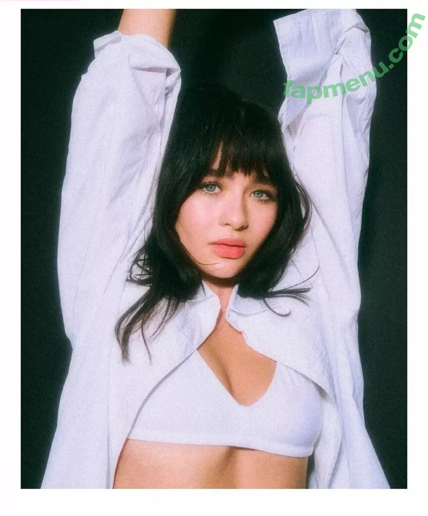 Malina Weissman nude photo #0105 (malinaweissman)