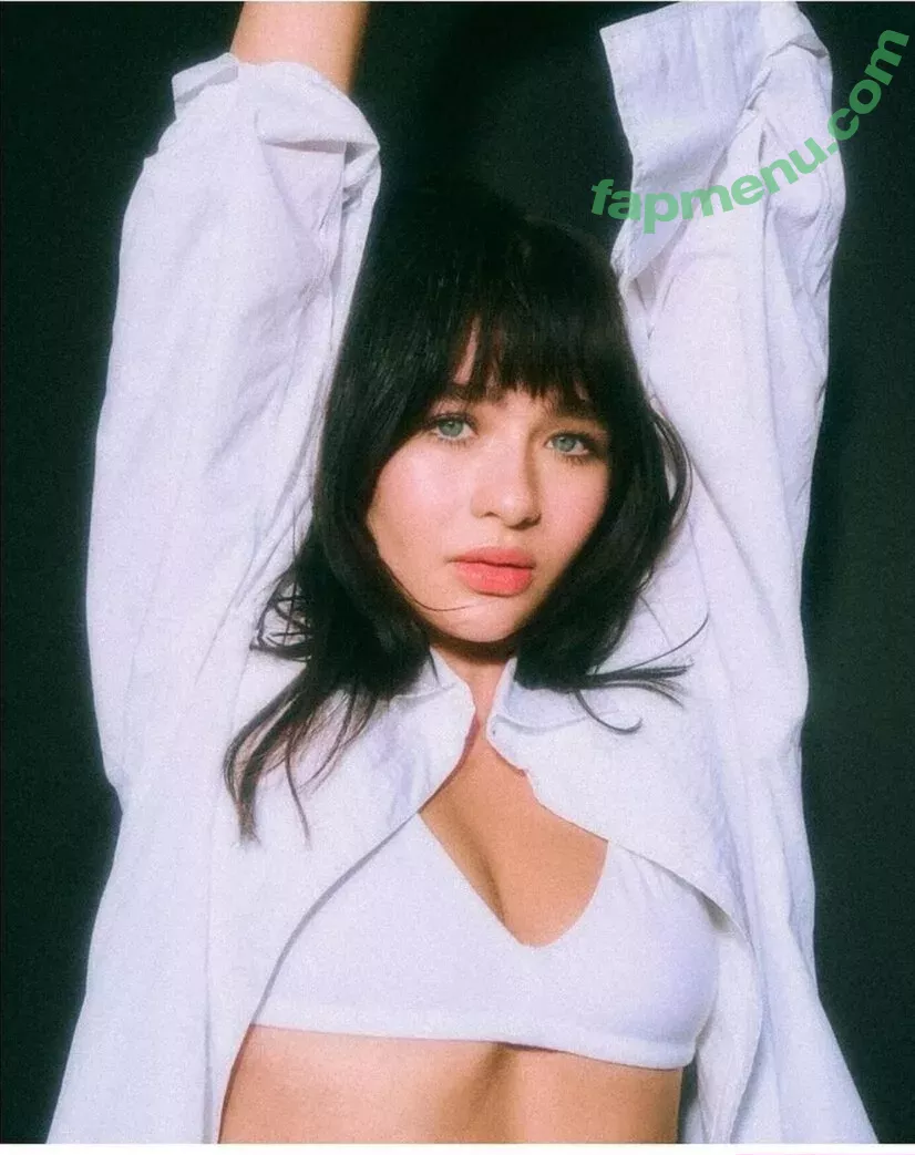Malina Weissman nude photo #0111 (malinaweissman)