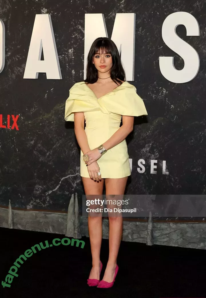 Malina Weissman nude photo #0134 (malinaweissman)