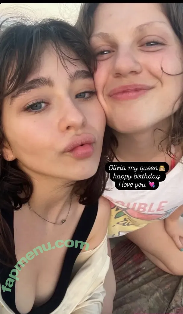 Malina Weissman nude photo #0338 (malinaweissman)