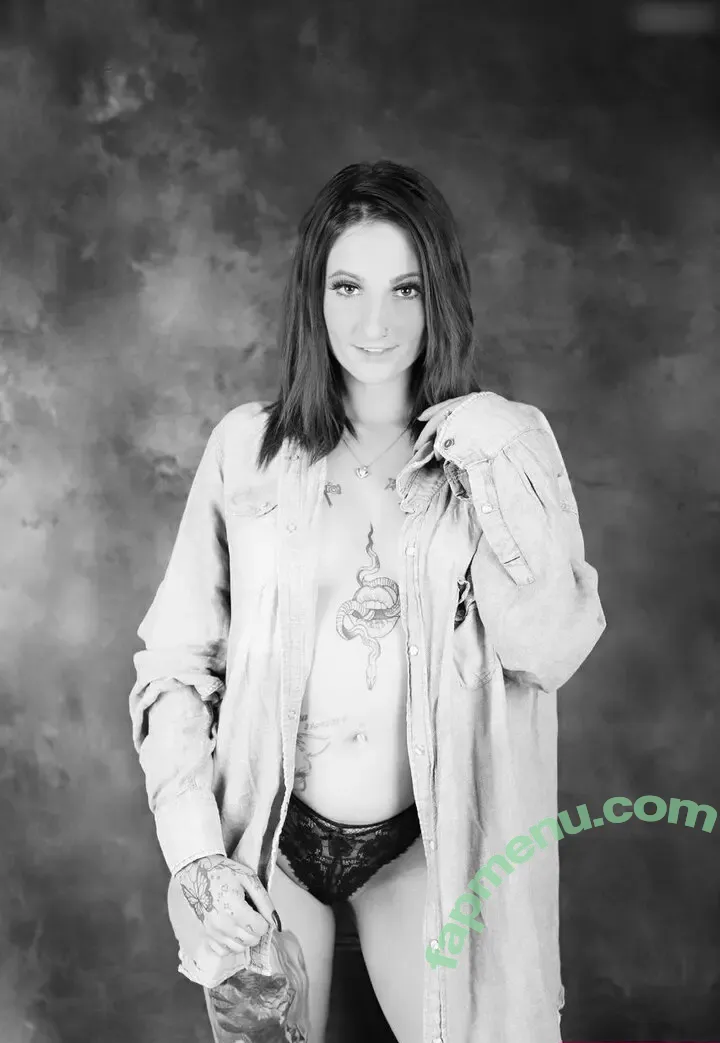Mallejenny1997 nude photo #0059 (mallejenny1997._ / mallorcadevil1997)