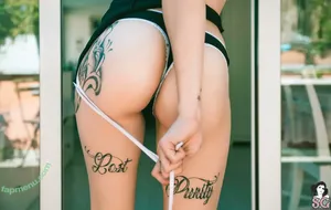 Maloperro nude photo #0018