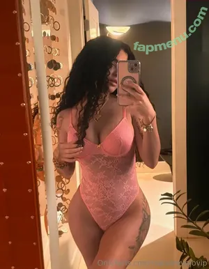 Malutrevejovip / malutrevejo nude photo #0026