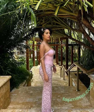 Malutrevejovip / malutrevejo nude photo #0033