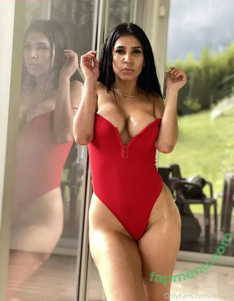 malyia nude photo #0016 (madebymalyia)