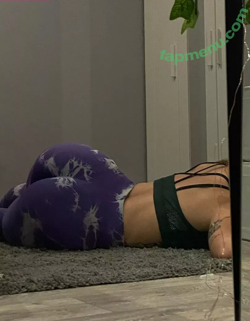 malymvaa nude photo #0002 (Maly / Malymva)