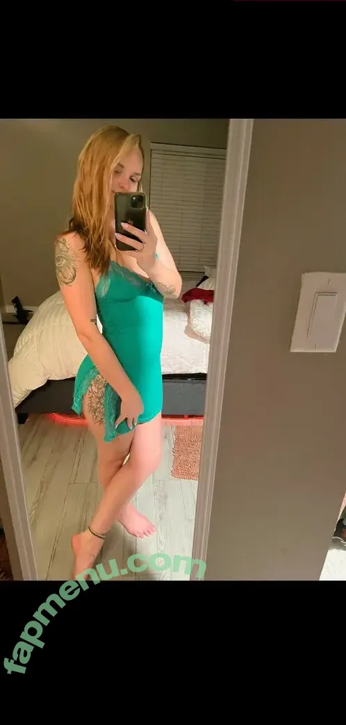 Mamaskye96 nude photo #0001 (Mamaskye96)
