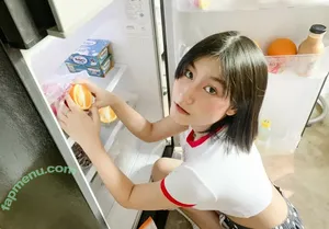  nude photo #0004
