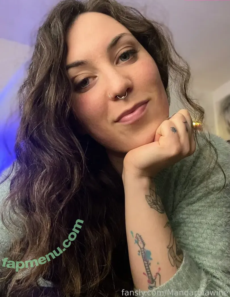 MandarinaWine nude photo #0079 (mandarinaclementine)