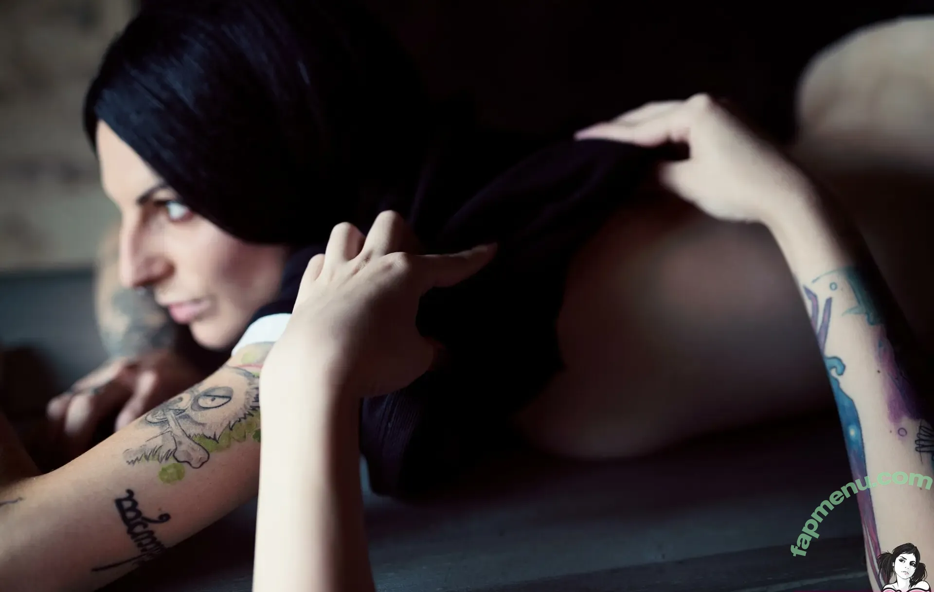 mandeelou nude photo #0370 (mandeelousg)