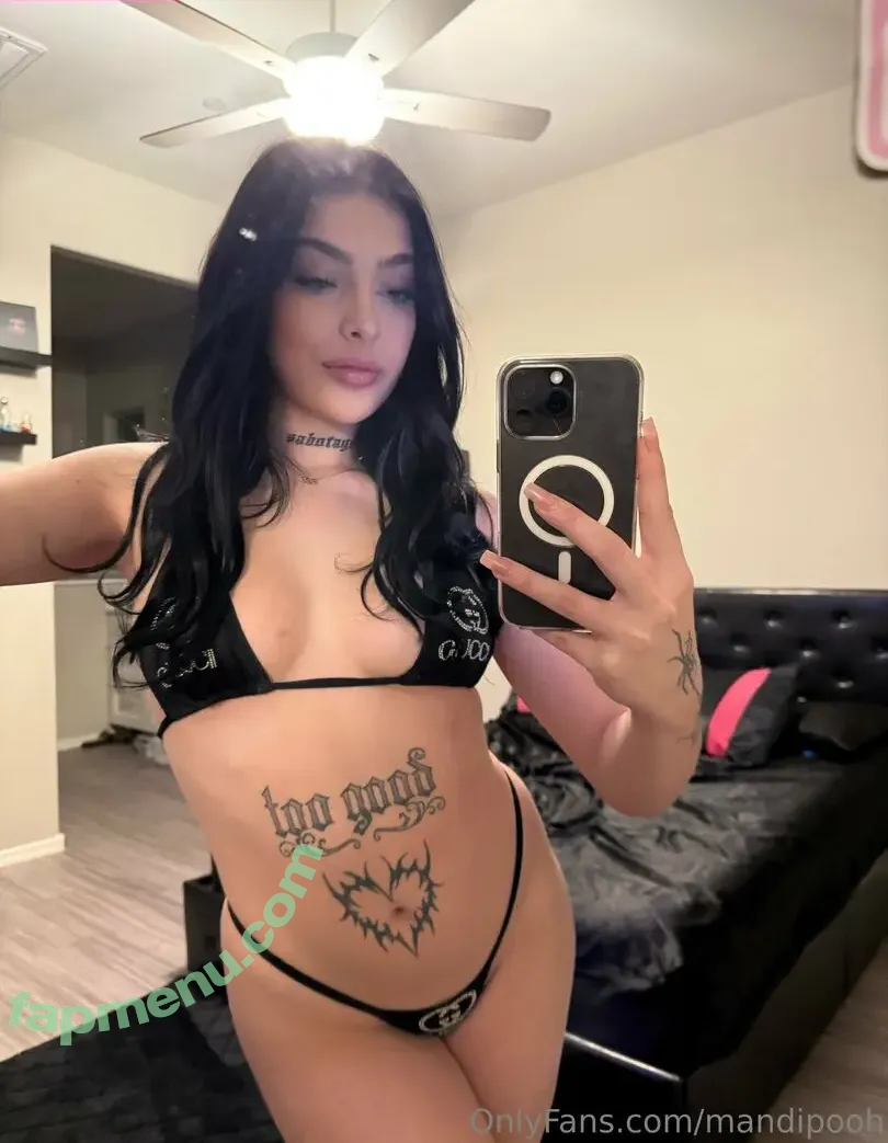 mandipooh nude photo #0042 (mandi.pooh_)