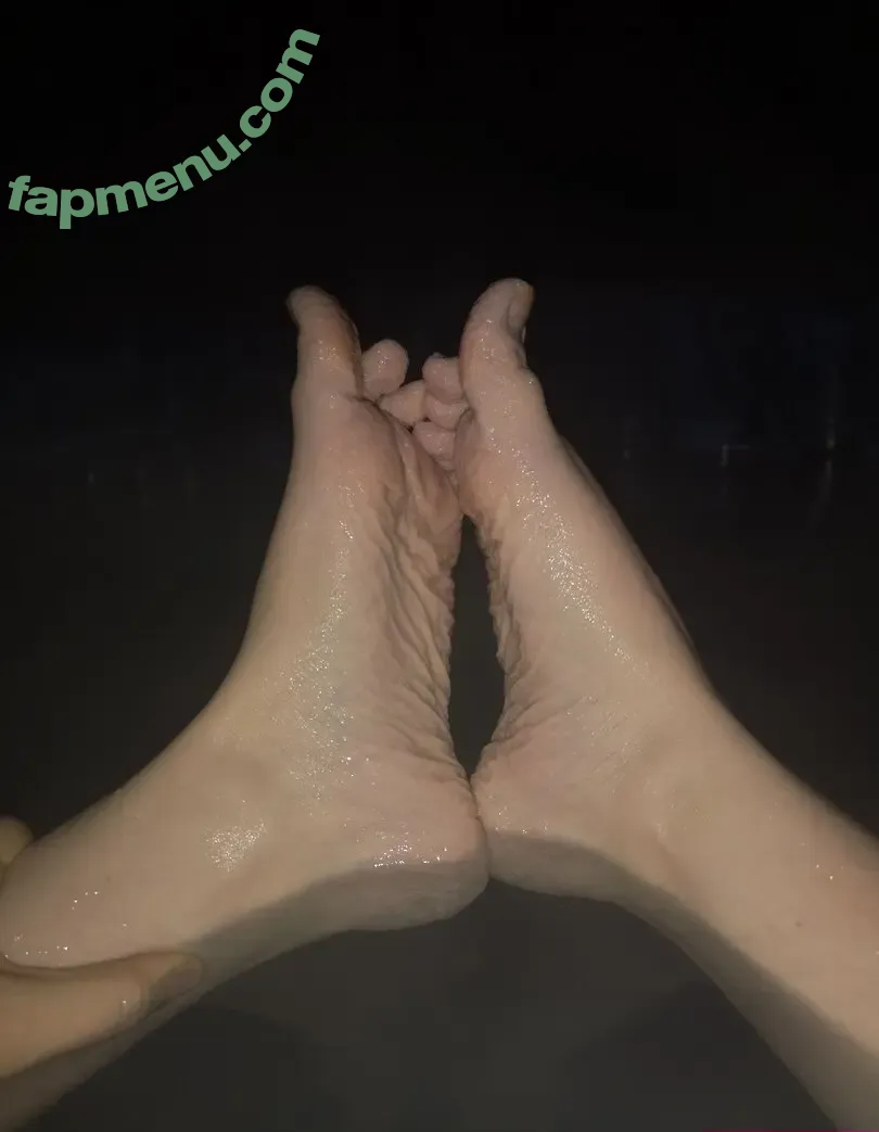 Mankhelekwen nude photo #0108 (Mankhelekwen)