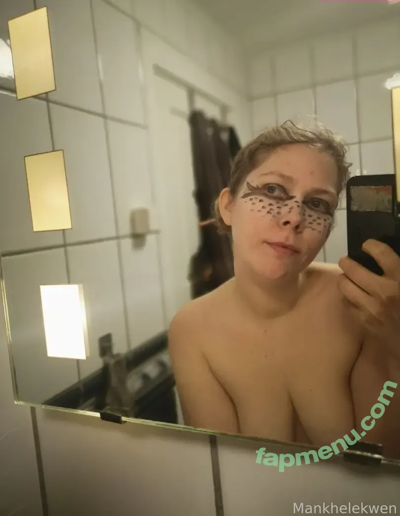 Mankhelekwen nude photo #0163 (Mankhelekwen)