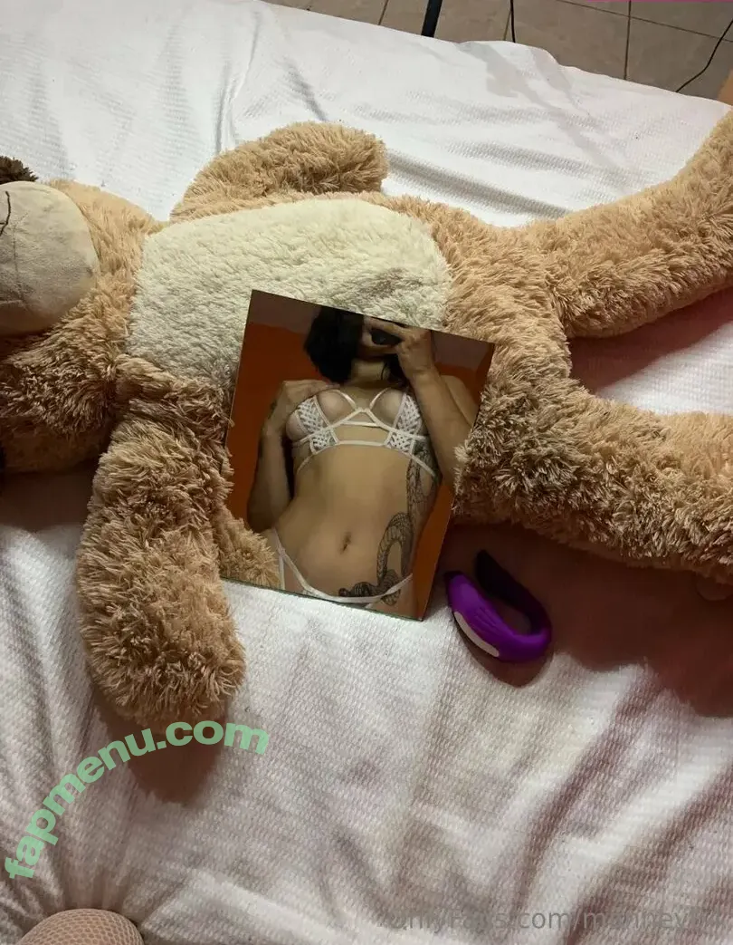 manney04 nude photo #0009 (codyjen04)