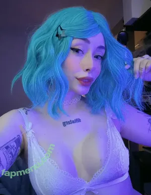  nude photo #0005