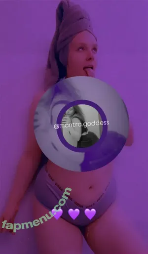  nude photo #0009