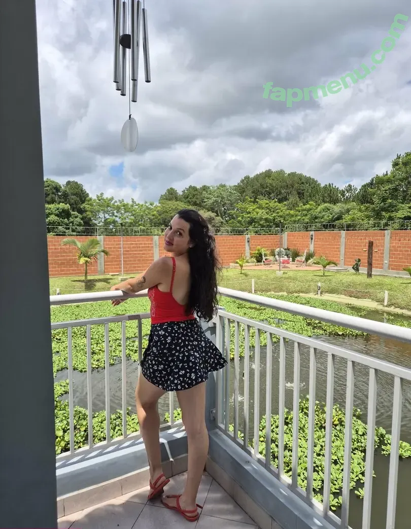 maphiaz nude photo #0015 (maphiaz)