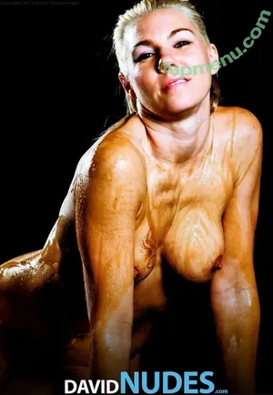  nude photo #0001