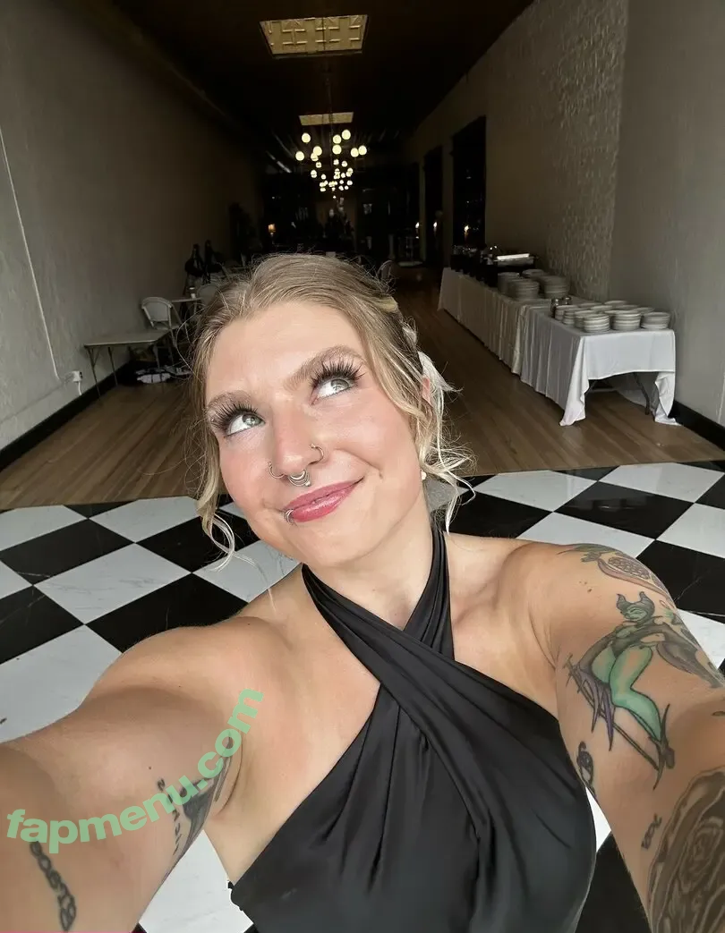 marceline_vox nude photo #0151 (MarcelineVox / satanscowgirl / satanscowgirl (Marci)