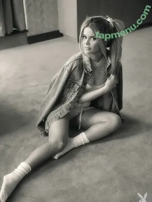 Maren Morris / marenmorris nude photo #0064