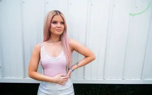 Maren Morris / marenmorris nude photo #0068