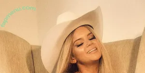 Maren Morris / marenmorris nude photo #0075