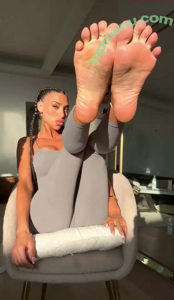 Margarita Smith nude photo #0123 (margaritasmithh / margaritasmithhh)